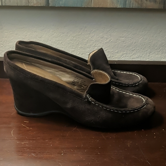 BASS Suede Wedges - Picture 6 of 7